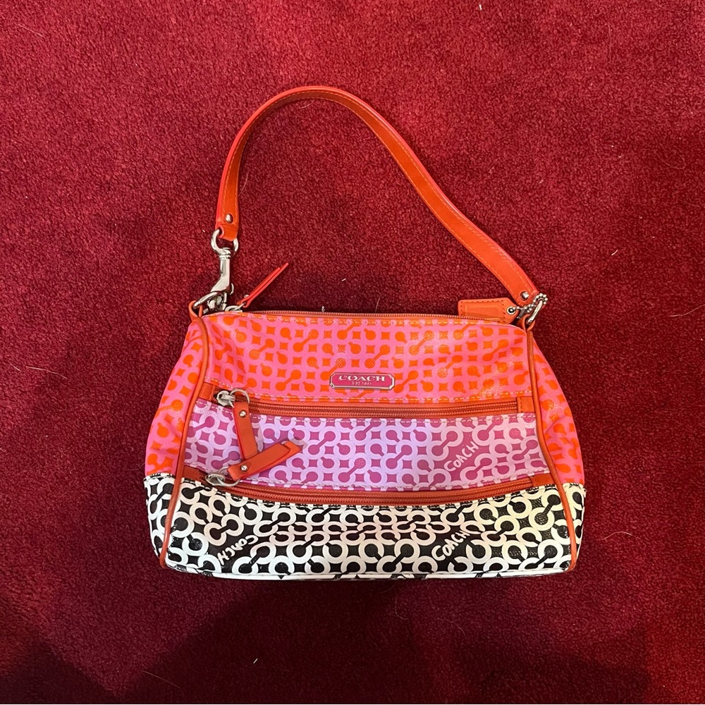 Vintage Coach zipper purse